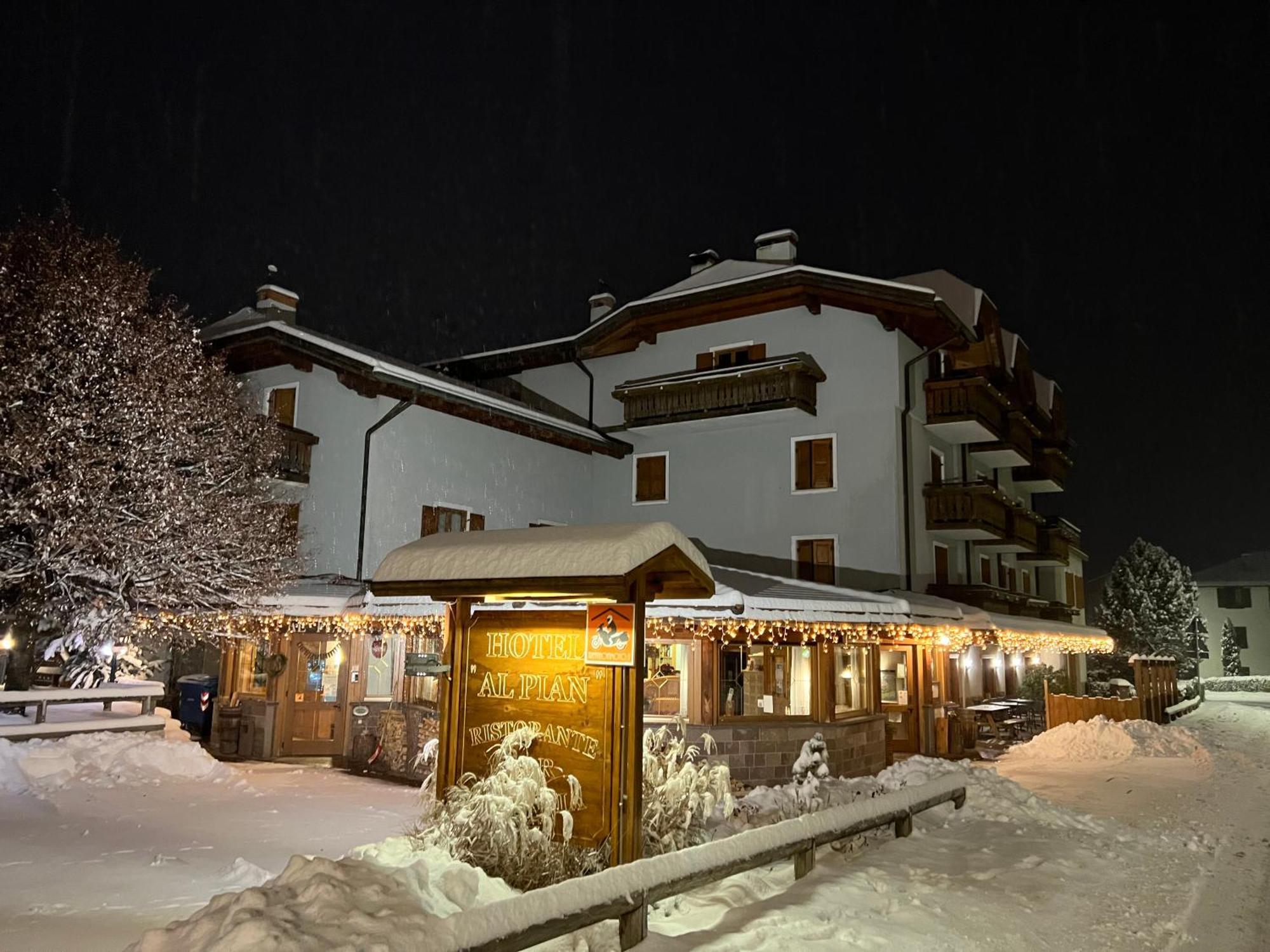 Al Pian Garni Hotel - B&B & Pizza 바타로 외부 사진